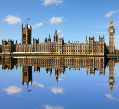 Fototapeta Houses of Parliament and Big Ben in Westminster, London.