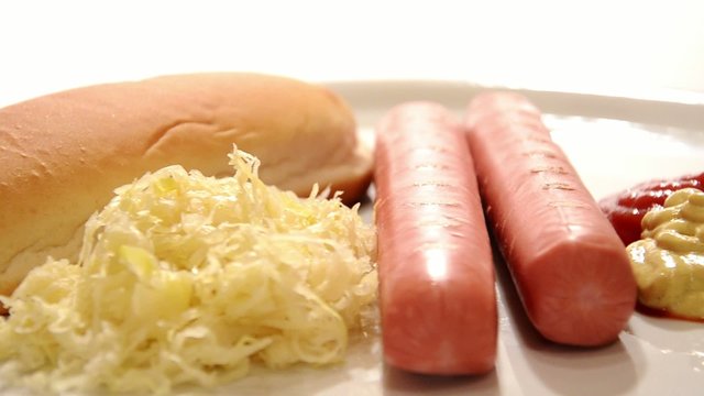 wurstel with sauerkraut