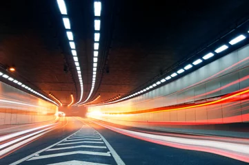 Photo sur Plexiglas Tunnel Tunnels and car