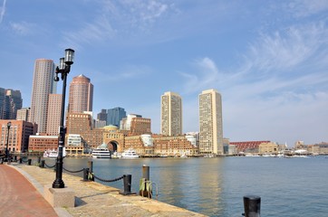Fototapeta na wymiar Widok Boston Skyline i Waterfront