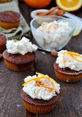 orange  cupcakes