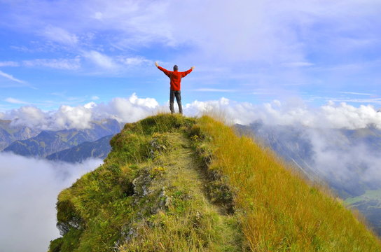 Freude am Berggipfel