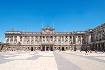 Fototapeta na wymiar Royal Palace Madrid