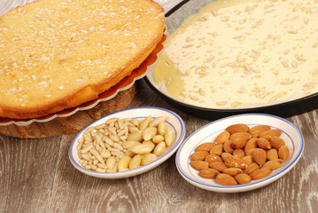 TORTA  CON MANDORLE E PINOLI (CAKE WITH ALMOND AND PINE NUTS)