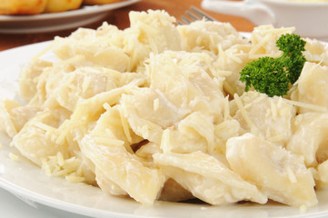 Cheese Tortellini with Alfredo Sauce