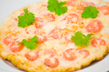 Omelet with shrimp and cheese