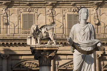 Madonna Verona and Lion of St. Marco - Veneto Italy