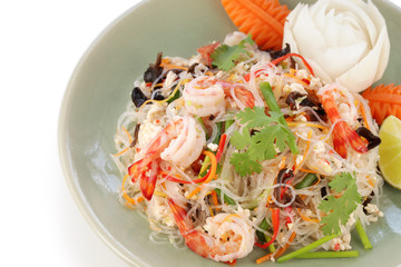 yam wun sen, thai mung bean noodle salad © uckyo