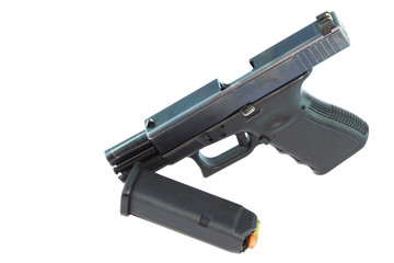 Semi automatic pistol