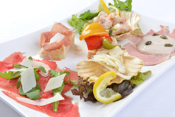 Antipasti - Vorspeise - Vorspeisenteller