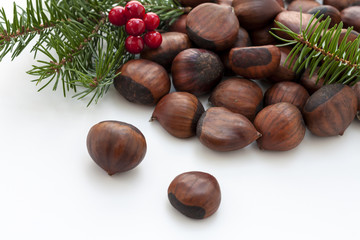 Christmassy market with chestnut