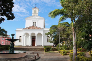 Cath&eacute;drale St Denis La R&eacute;unioin