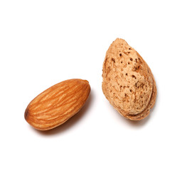 Raw and roasted almonds