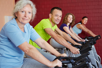Fitnesstraining mit Spinning