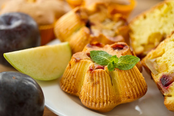 muffins with fruit