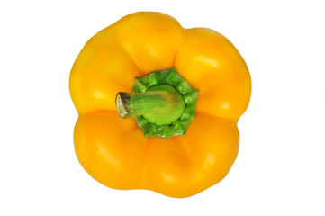 Peperone giallo crudo, vista dall'alto. Isolato su fondo bianco