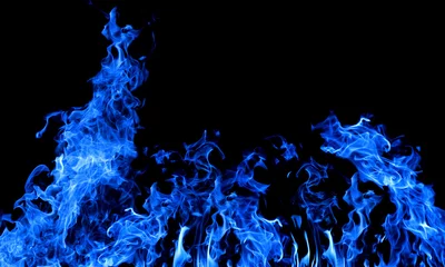 Papier Peint photo Lavable Flamme grand feu bleu foncé sur fond noir