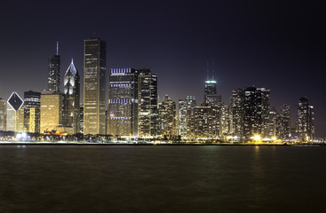 Fototapeta premium Chicago skyline by night