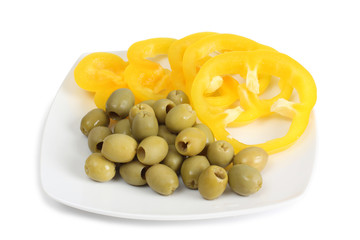 Olives and yellow pepper
