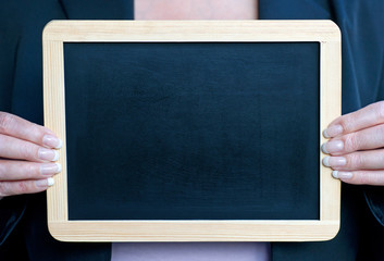 Frau mit Kreidetafel - Lady with Chalkboard