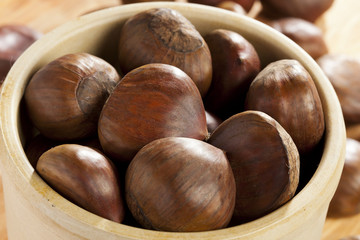 Raw Organic Brown Chestnuts