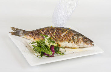 Sea-bass with vegetables
