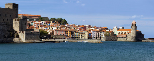 Panoramic view over the Mediterranean village of Collioure, Languedoc Roussillon, Vermilion coast, France