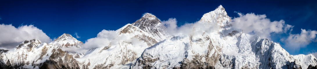Mount Everest, Lhotse, Pumori