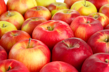 juicy red apples, close up