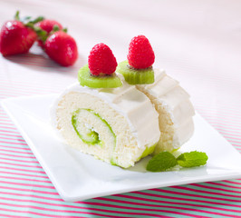 Strawberry and kiwi roll cheesecake a tasty cake