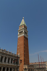 Fototapeta na wymiar Świętego Marka Campanile - Campanile di San Marco w języku włoskim, bel