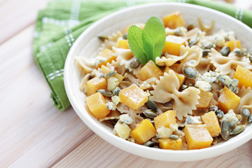 pasta with roasted pumpkin