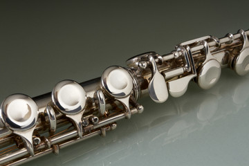 Obraz premium close-up of a silver flute