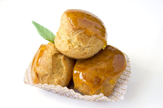 Petit chou caram&eacute;lis&eacute;