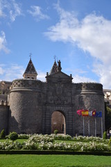 Puerta de Bisagra en Toledo
