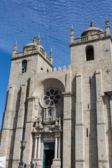 Obraz premium Panoramic view of the Porto Cathedral (Se Porto) - Portugal