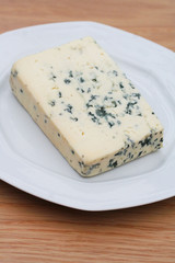 gorgonzola su piatto