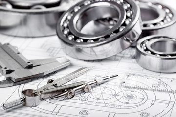 technical drawing and pinion with bearings