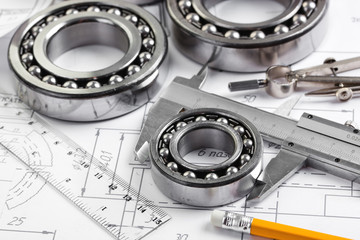 technical drawing and pinion with bearings