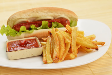 appetizing  hot dog