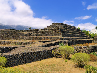 Fototapeta na wymiar Piramidy w Guimar, Teneryfa, Wyspy Kanaryjskie, Hiszpania