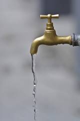 tap running