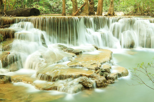 Waterfall © Nachaliti