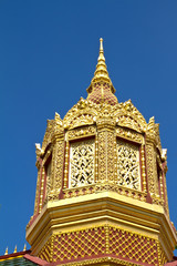 Fototapeta premium Maha Chedi Chaimongkhol, White pagoda in thai temple at Roi Et P