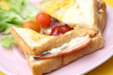 sandwich ham and cheese