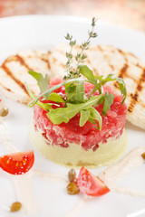 fish tartare