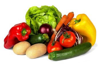 COMPOSITION OF SEASONAL VEGETABLES ON A WHITE BACKGROUNG