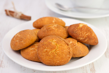 cookies with cinnamon on the white plate