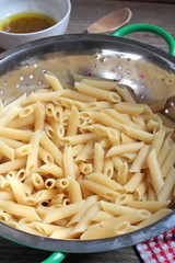 PASTA PENNE RIGATE COTTE