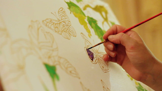 Drawing a butterfly